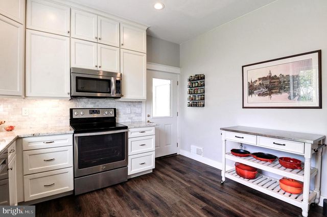 16562 OLD WATERFORD RD, Paeonian Springs, VA 20129