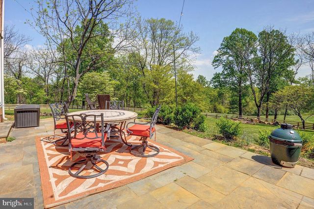 16562 OLD WATERFORD RD, Paeonian Springs, VA 20129