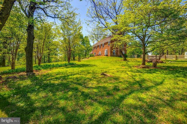16562 OLD WATERFORD RD, Paeonian Springs, VA 20129