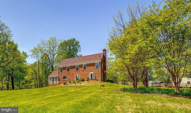 16562 OLD WATERFORD RD, Paeonian Springs, VA 20129