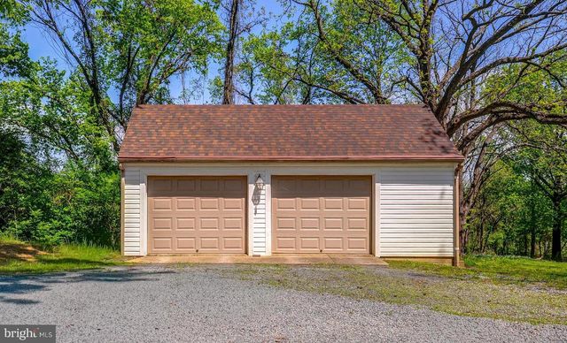 16562 OLD WATERFORD RD, Paeonian Springs, VA 20129