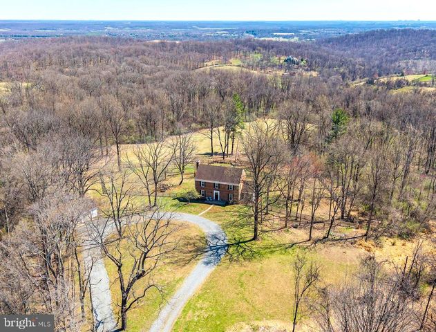 16562 OLD WATERFORD RD, Paeonian Springs, VA 20129