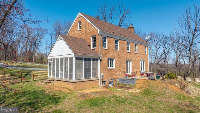 16562 OLD WATERFORD RD, Paeonian Springs, VA 20129