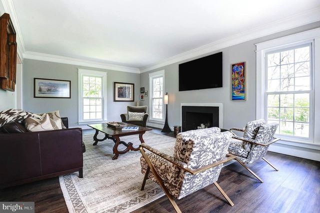 16562 OLD WATERFORD RD, Paeonian Springs, VA 20129