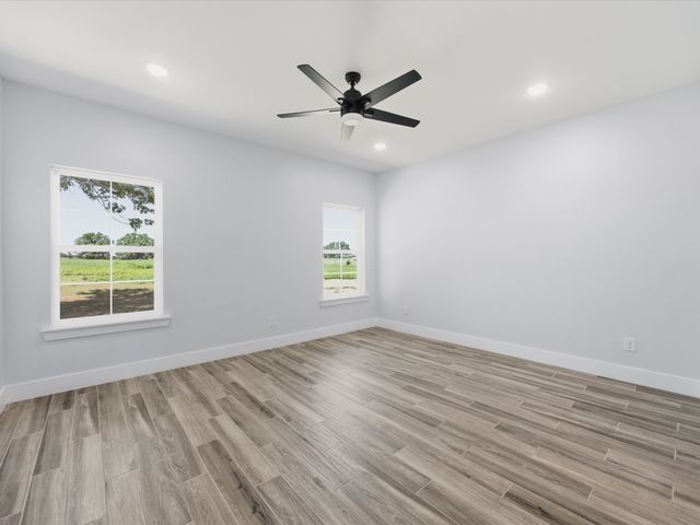 1569 Well Service Road, Bowie, TX 76230
