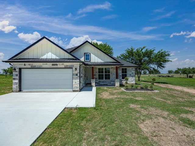1569 Well Service Road, Bowie, TX 76230