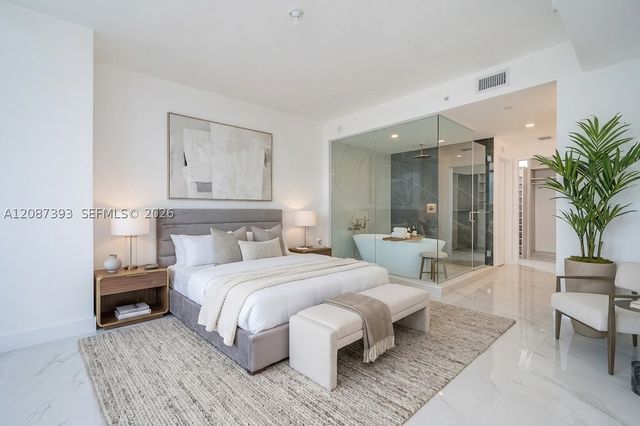 700 NE 24th St 3504, Miami, FL 33137
