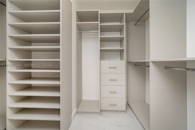 700 NE 24th St 3504, Miami, FL 33137