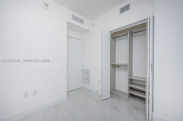 700 NE 24th St 3504, Miami, FL 33137