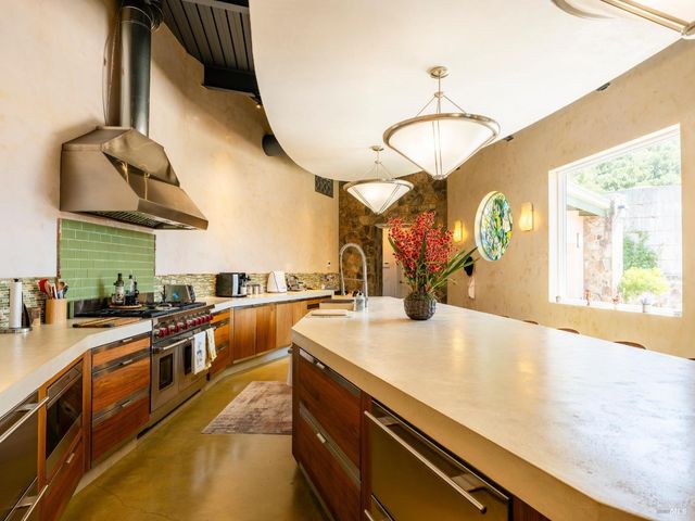 1535 Sage Canyon Rd, St. Helena, CA 94574