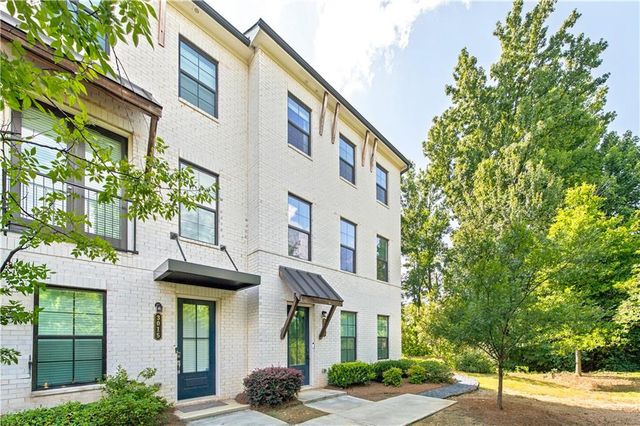3005 Poppy Lane, Roswell, GA 30076