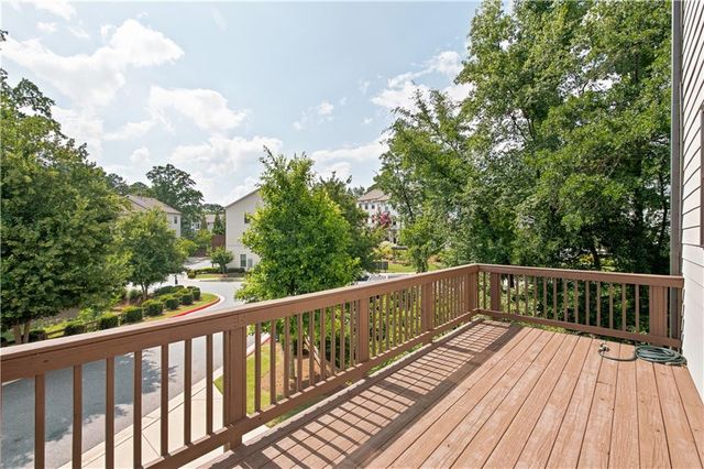 3005 Poppy Lane, Roswell, GA 30076