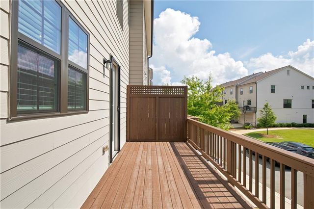 3005 Poppy Lane, Roswell, GA 30076