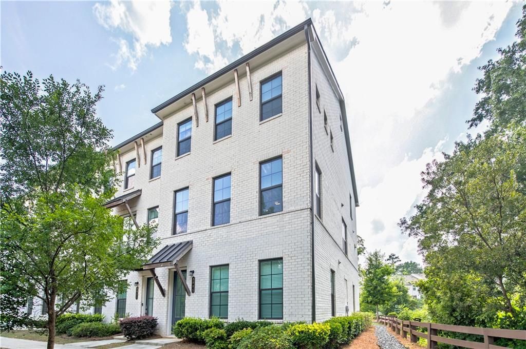 3005 Poppy Lane, Roswell, GA 30076