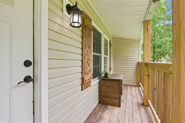 1464 Manley Loop, Dickson, TN 37055