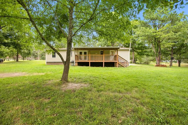 1464 Manley Loop, Dickson, TN 37055