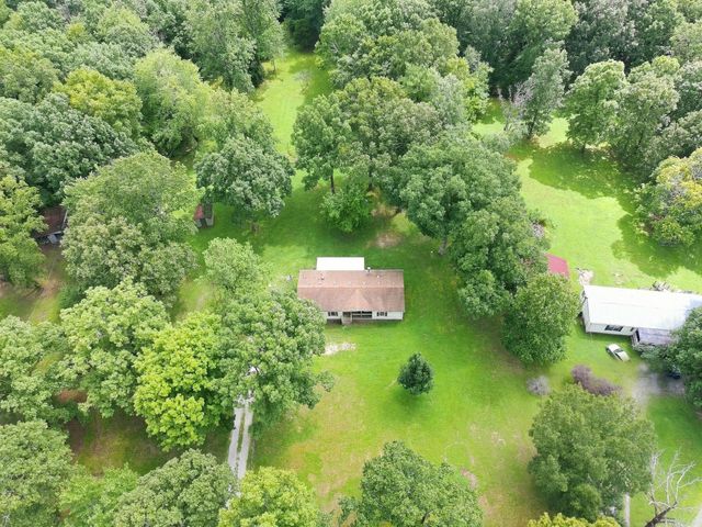 1464 Manley Loop, Dickson, TN 37055