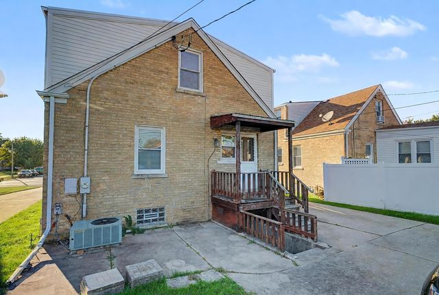 5137 N Oketo Avenue, Harwood Heights, IL 60706