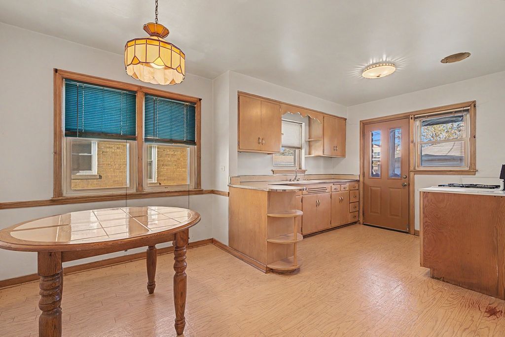 5137 N Oketo Avenue, Harwood Heights, IL 60706 — photo 5
