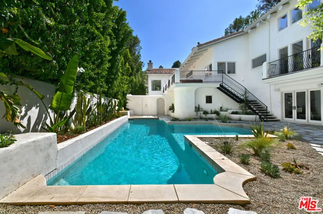 17647 BELINDA Street, Encino (los Angeles), CA 91316
