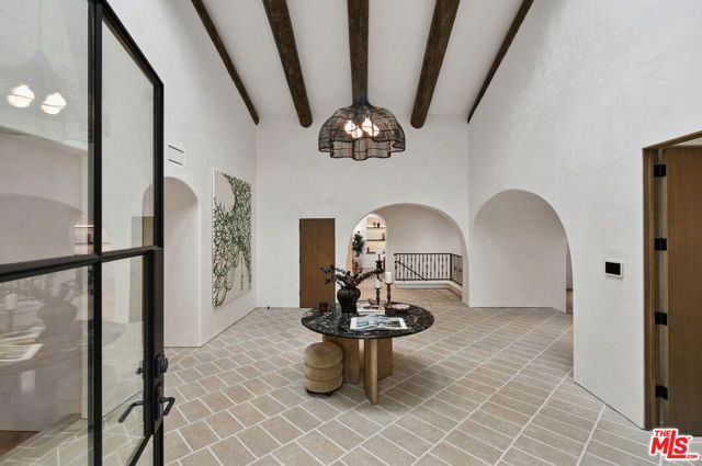17647 BELINDA Street, Encino (los Angeles), CA 91316