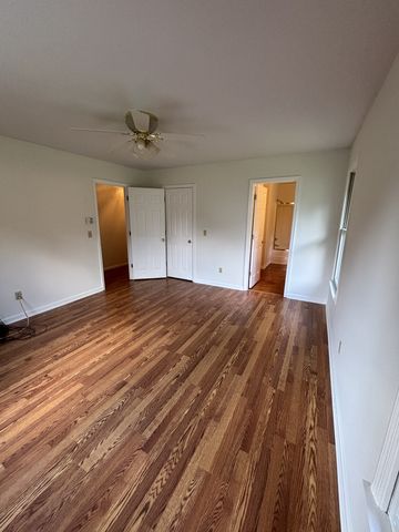 405 Westgate Dr, Pulaski, TN 38478
