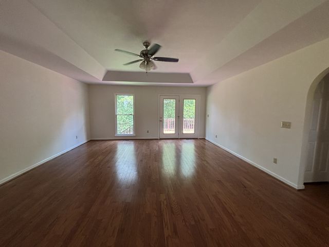 405 Westgate Dr, Pulaski, TN 38478