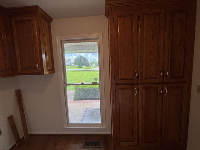 405 Westgate Dr, Pulaski, TN 38478