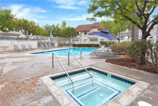 26196 Sanz B, Mission Viejo, CA 92691