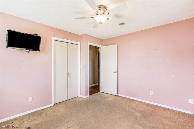 125 Bittersweet Drive, Columbiana, OH 44408