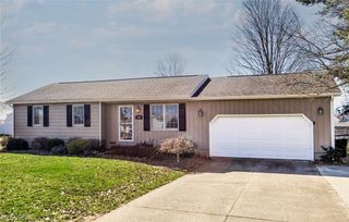125 Bittersweet Drive, Columbiana, OH 44408