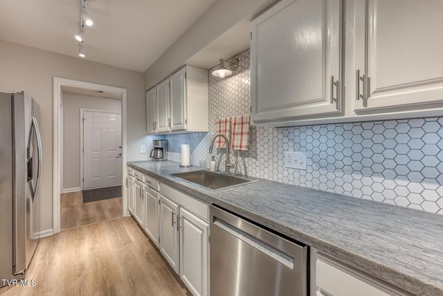 1905 Knob Creek Road 6, Johnson City, TN 37604