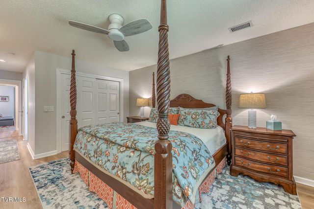 1905 Knob Creek Road 6, Johnson City, TN 37604