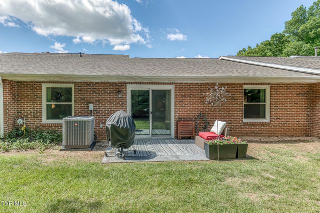 1905 Knob Creek Road 6, Johnson City, TN 37604