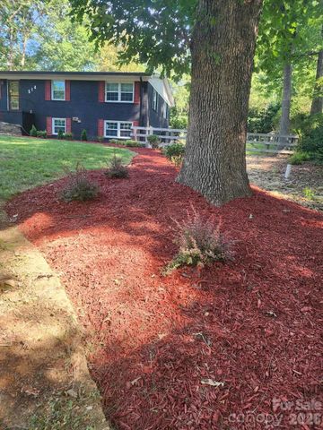 514 Crestview Drive, Albemarle, NC 28001