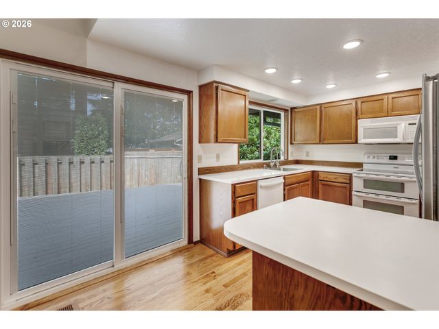 20871 Sw 103RD Dr, Tualatin, OR 97062