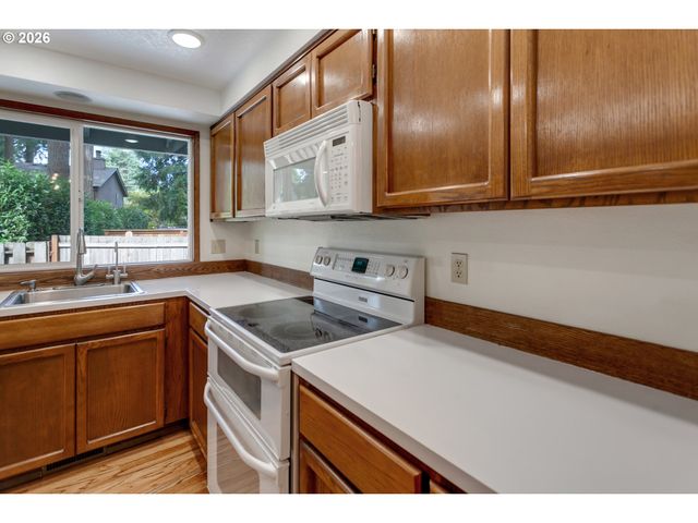 20871 Sw 103RD Dr, Tualatin, OR 97062