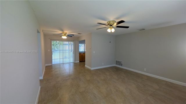 5709 NW 64th Way, Tamarac, FL 33321
