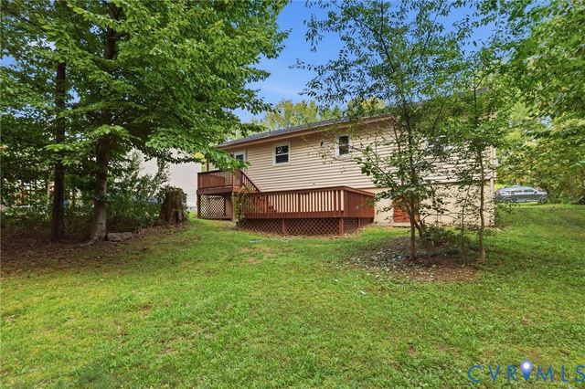 5571 Heatherhill Dr, North Chesterfield, VA 23234