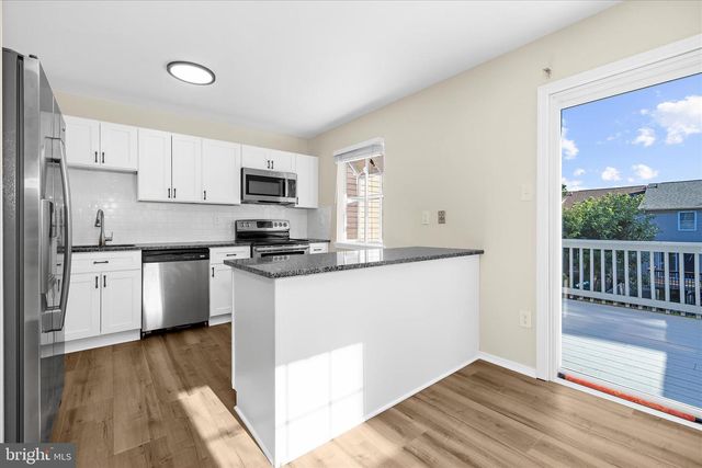 8638 GAMBIER HARBOUR, Pasadena, MD 21122