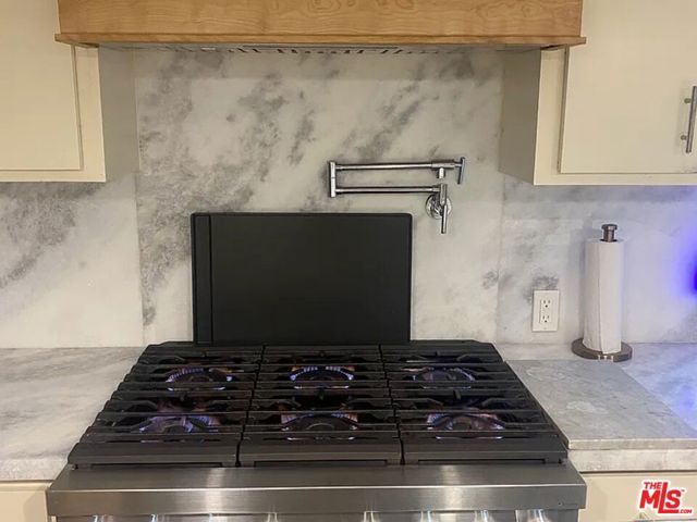 11323 Mississippi Avenue, Los Angeles, CA 90025