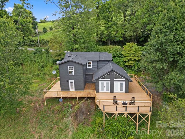 3954 NC 80 Highway, Bakersville, NC 28705