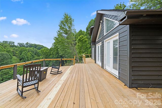 3954 NC 80 Highway, Bakersville, NC 28705