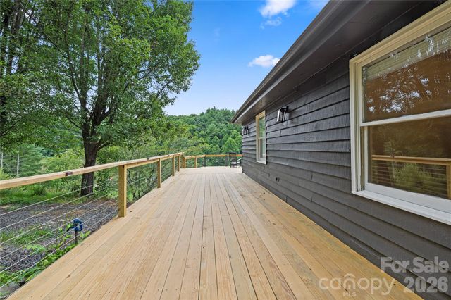 3954 NC 80 Highway, Bakersville, NC 28705