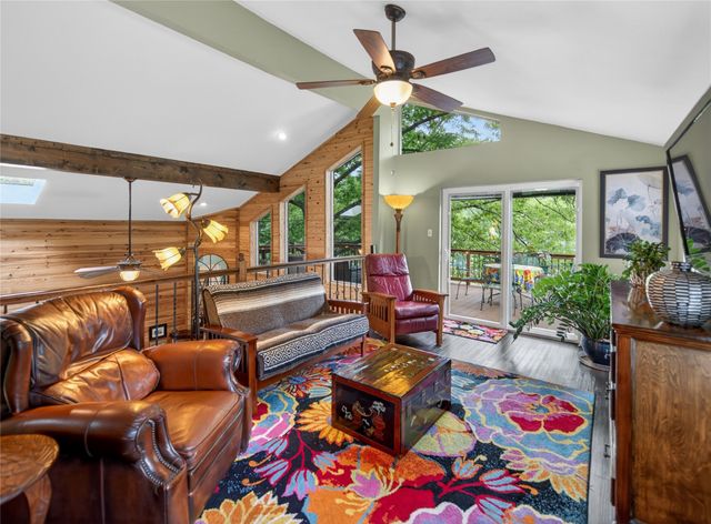 100 King Lance Court, Scroggins, TX 75480