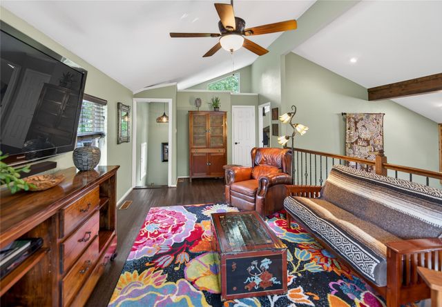 100 King Lance Court, Scroggins, TX 75480