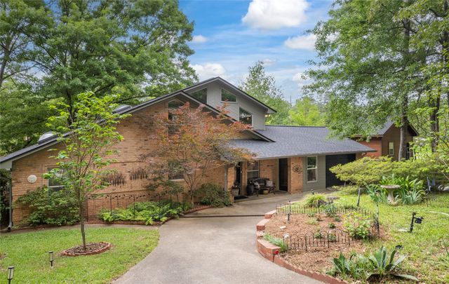 100 King Lance Court, Scroggins, TX 75480