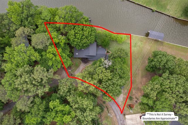 100 King Lance Court, Scroggins, TX 75480
