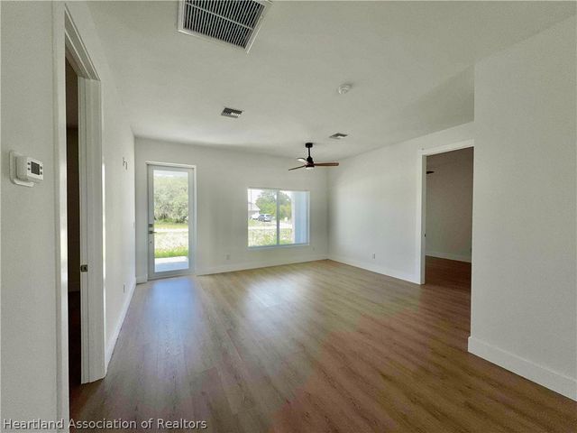 1408 Washington Boulevard NE, Lake Placid, FL 33852