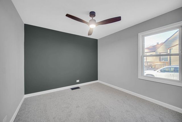 7120 Montana Avenue, Hammond, IN 46323